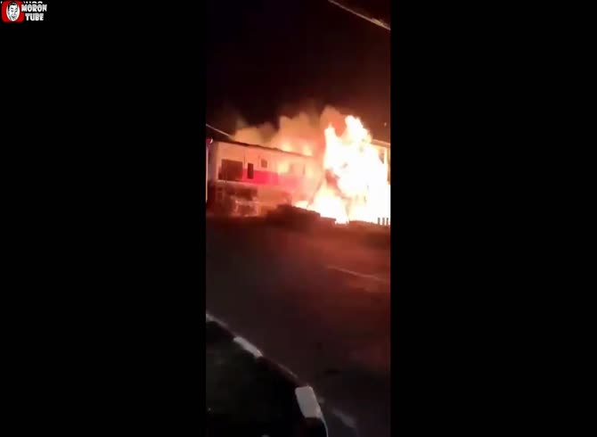 Video :A massive explosion occurs as a train strikes a vehicle that is trapped on the rails